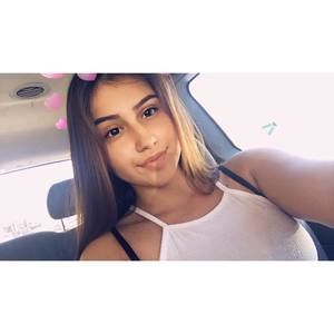 Meet your Posher, Leah